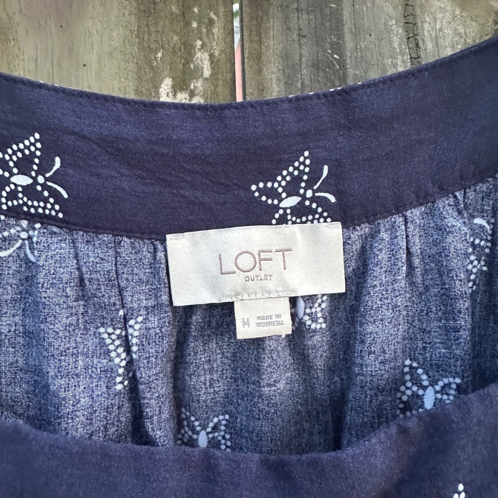 LOFT Navy Blue Butterfly Print Square Neck Flutter Sleeve Blouse Sz Medium - Picture 4 of 9